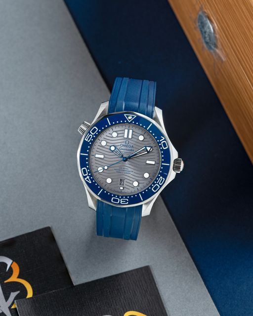 Omega Seamaster Diver 300m 210.32.42.20.06.001 Image 5